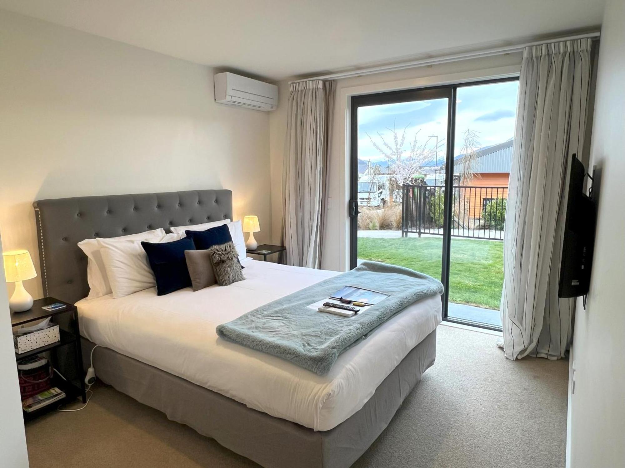 Myholidays, Shotover, Delux Ensuite Rooms Квинстаун Экстерьер фото