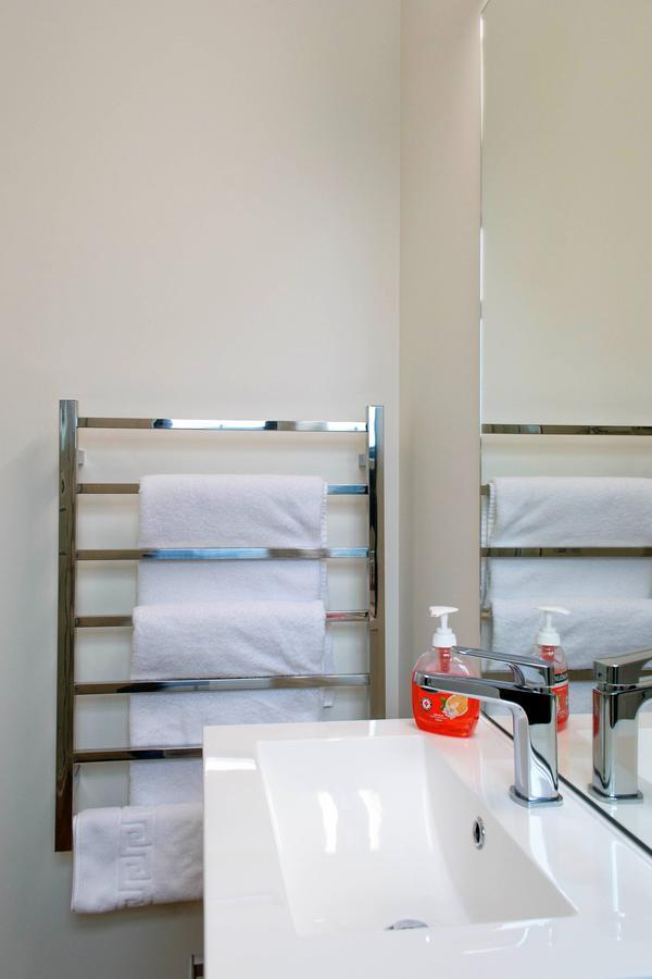 Myholidays, Shotover, Delux Ensuite Rooms Квинстаун Экстерьер фото